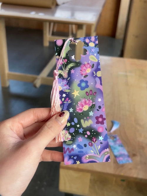 Double-sided bookmark: Meadow